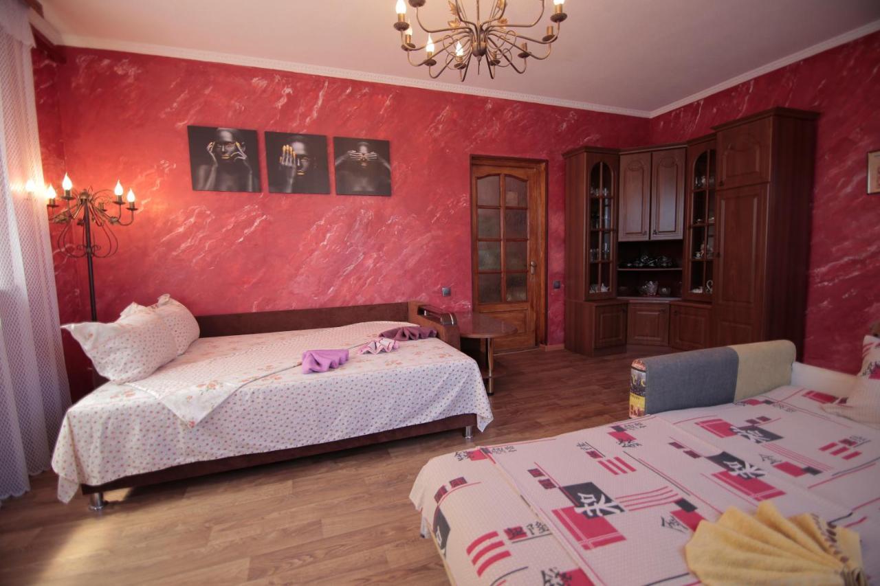 Guest House Kamenny Dom Karolino-Buhaz Kültér fotó